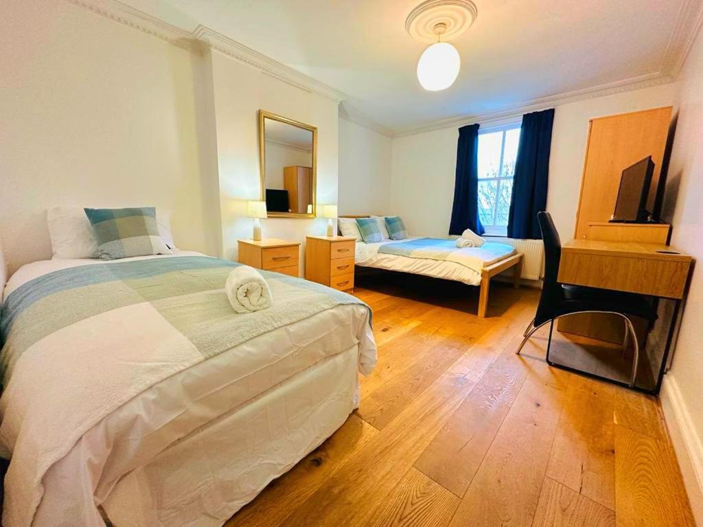 Cosy Home In Kensington - Great Location! 3 Minutes Walk To Earl'S Court Station Londres Exterior foto