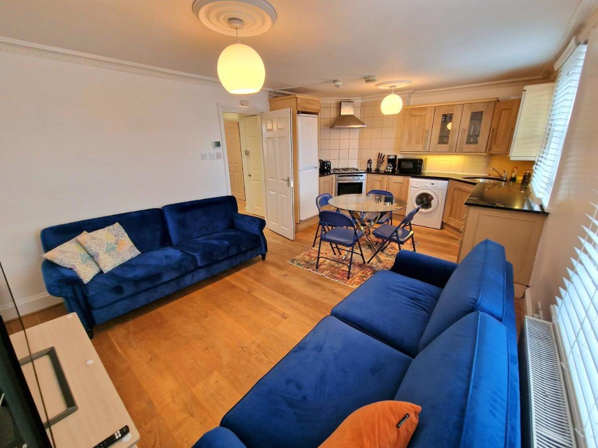 Cosy Home In Kensington - Great Location! 3 Minutes Walk To Earl'S Court Station Londres Exterior foto