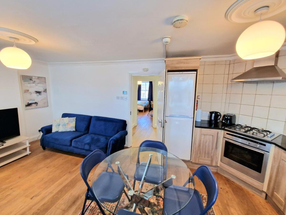 Cosy Home In Kensington - Great Location! 3 Minutes Walk To Earl'S Court Station Londres Exterior foto
