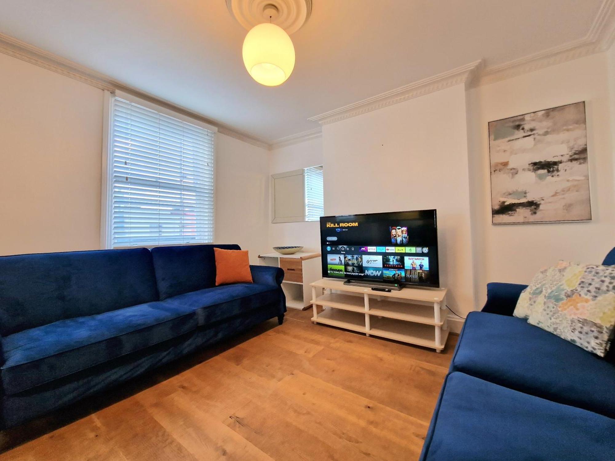 Cosy Home In Kensington - Great Location! 3 Minutes Walk To Earl'S Court Station Londres Exterior foto